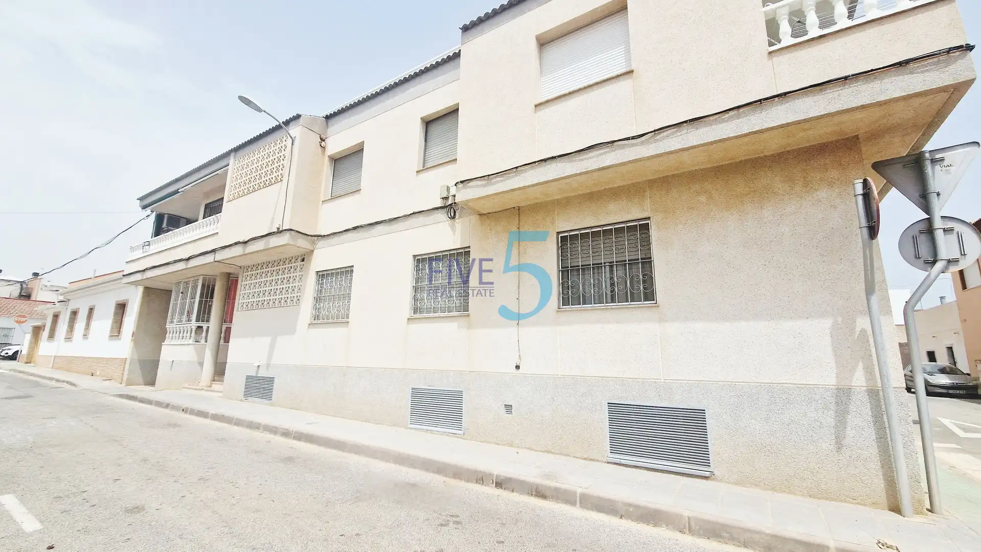 Pis amb terrassa en venda a Pilar de la Horadada ciudad
