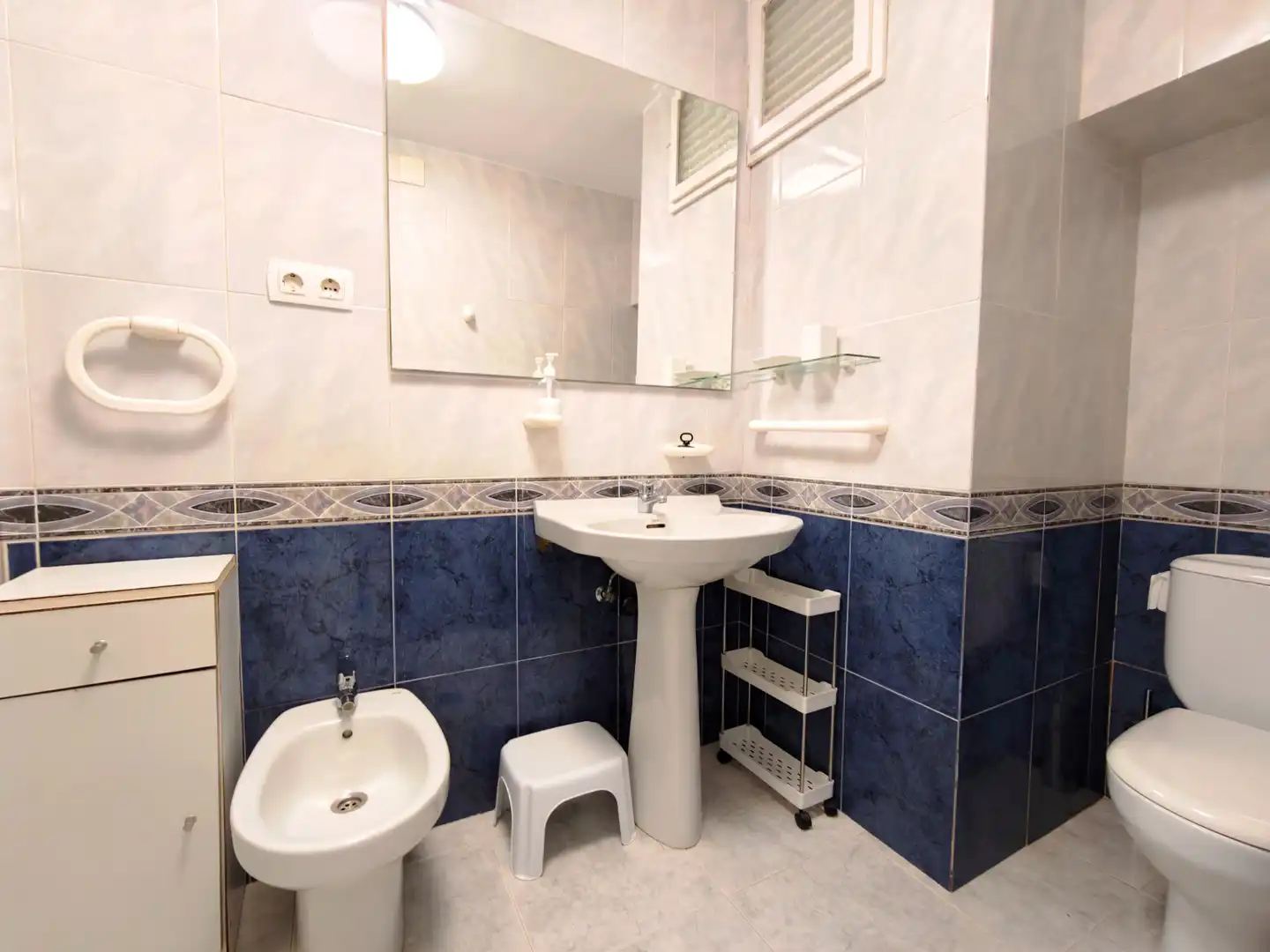 Bany de Apartament en venda en Castell d'Aro, Platja d'Aro i s'Agaró amb Jardí privat, Terrassa i Moblat