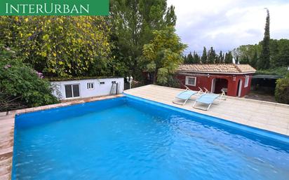 Swimming pool of House or chalet for sale in Llíria  with Air Conditioner, Terrace and Swimming Pool