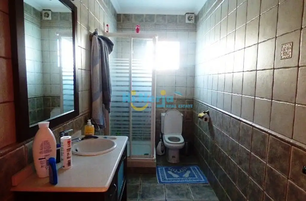Chalet con piscina en venta en Centro, imagen 2