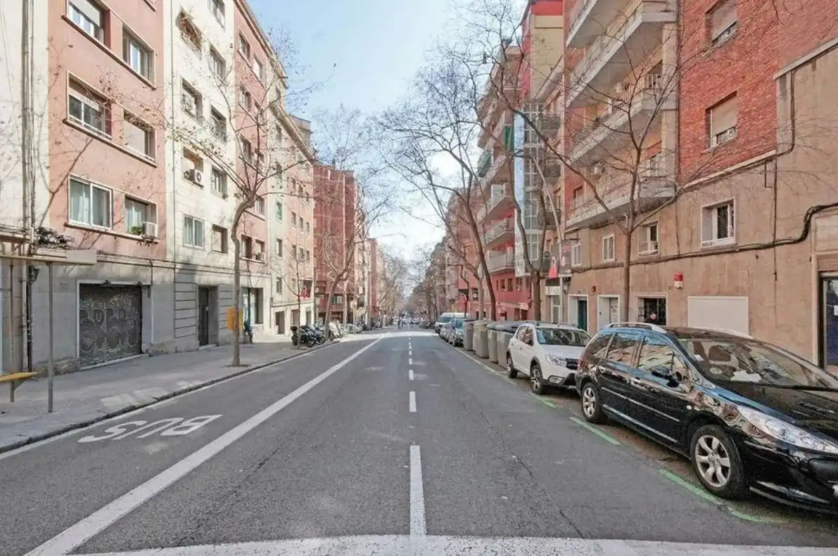 Exterior view of Commercial properties for sale in Barcelona
