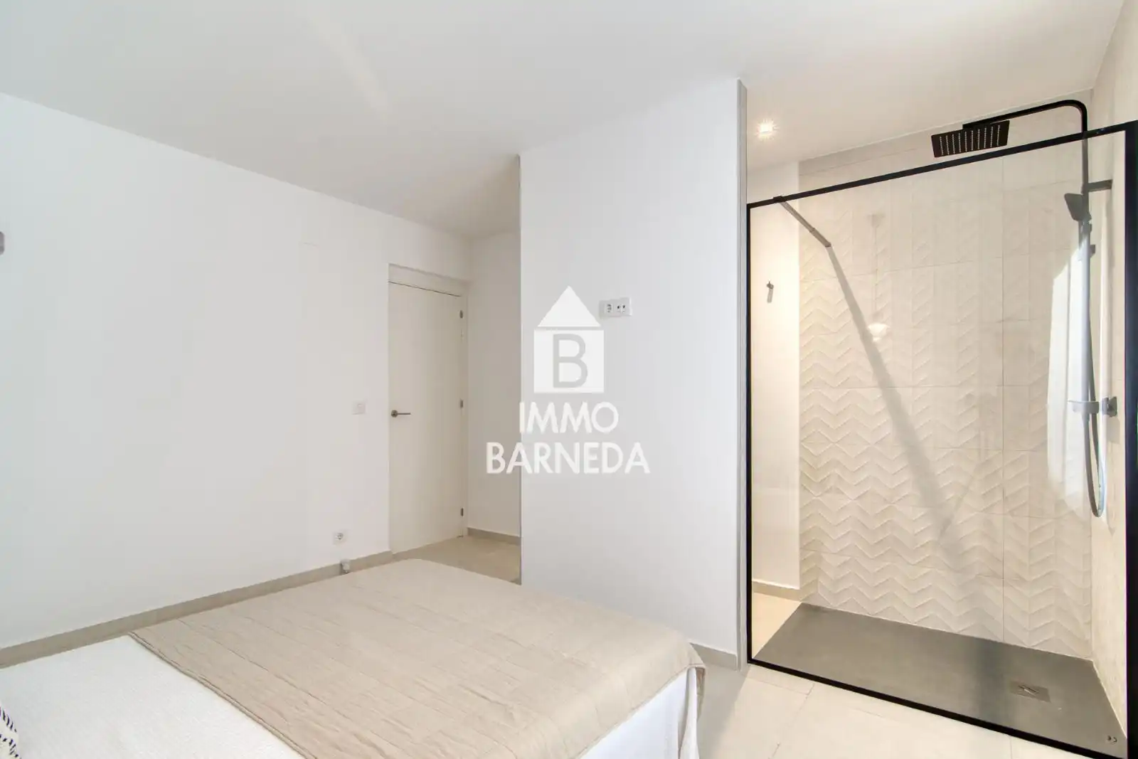 Dormitori de Casa o xalet en venda en Roses amb Aire condicionat, Calefacció i Jardí privat