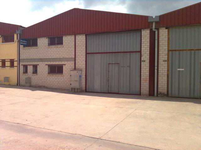 Nave industrial en Alquiler en Altos del Olivar - El Caracol