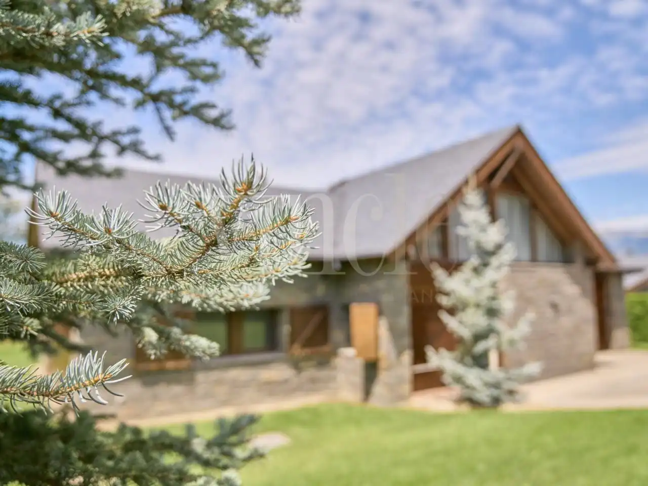 Exterior view of Houses for sale in Das  with Heating, Private garden and Parquet flooring