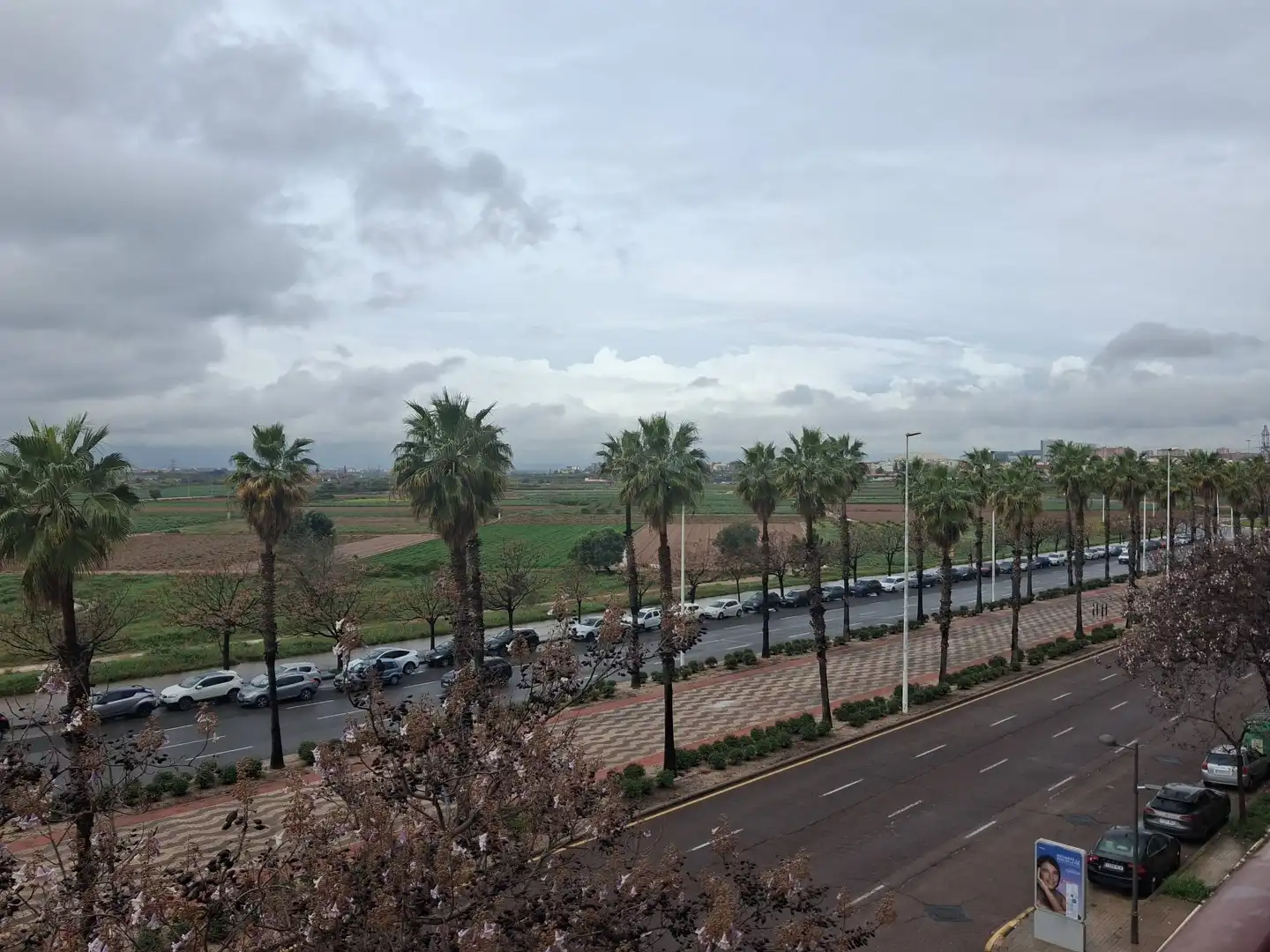 Vista exterior de Pis en venda en Valencia amb Aire condicionat, Calefacció i Jardí privat