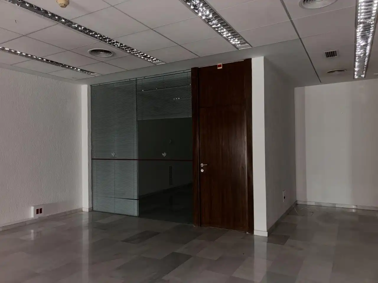 Local comercial en venda a España 13, imagen 7