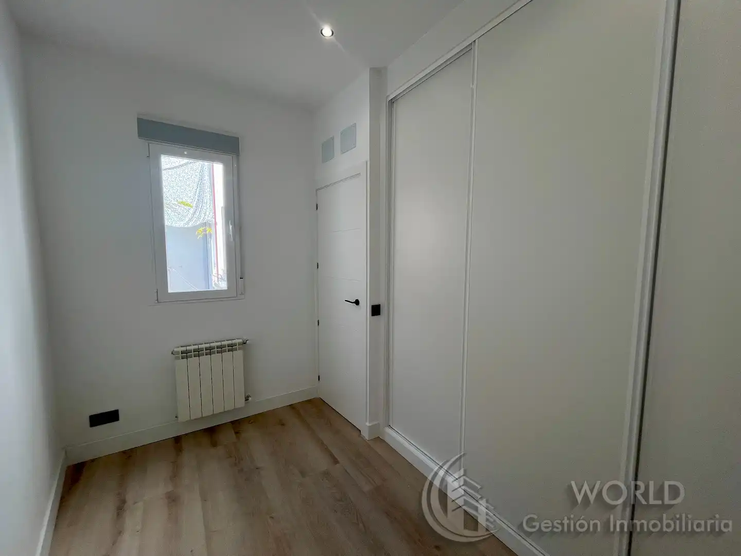 Wohnung zum Verkauf in Madrid mit Klimaanlage, Heizung und Möbliert