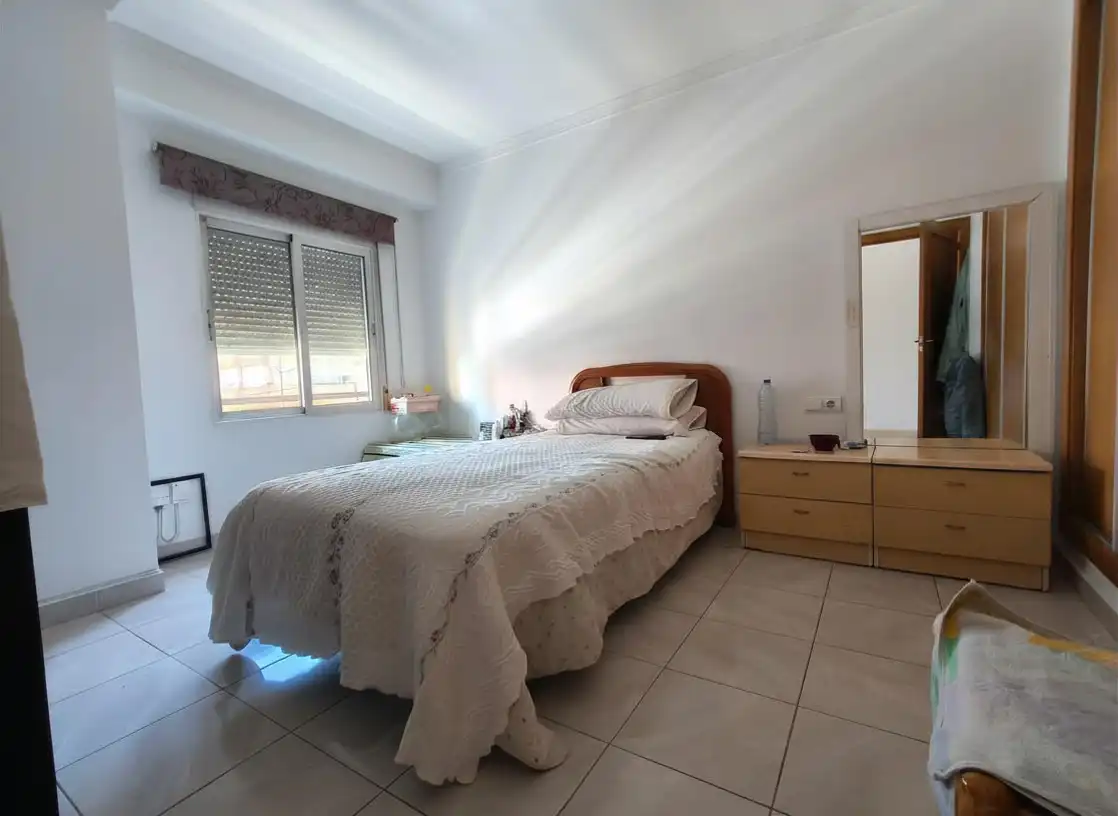 Habitación de Piso en venta en Valencia con Aire acondicionado, Terraza y Balcón