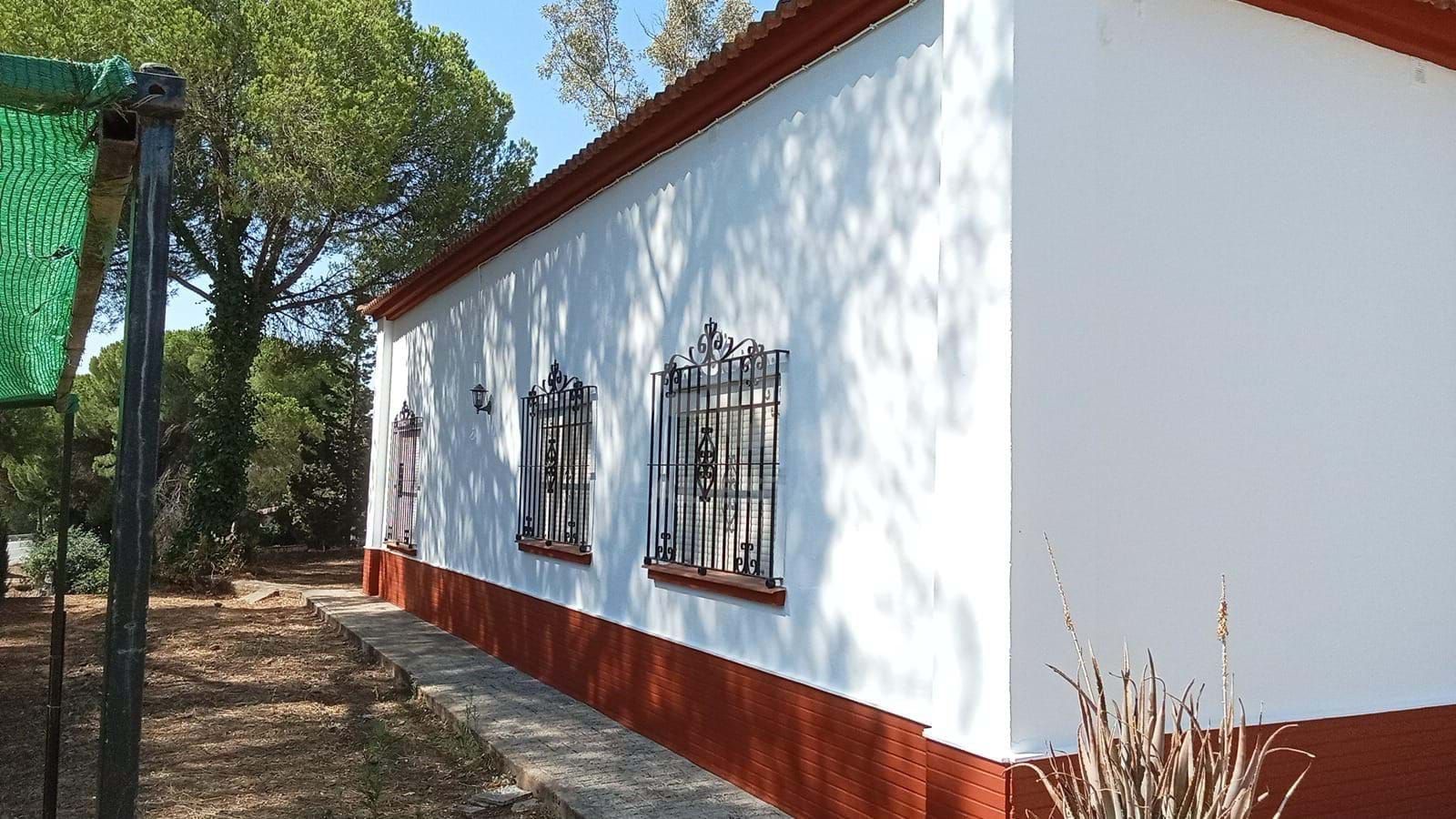 Exterior view of House or chalet for sale in Valverde del Camino  with Heating and Terrace
