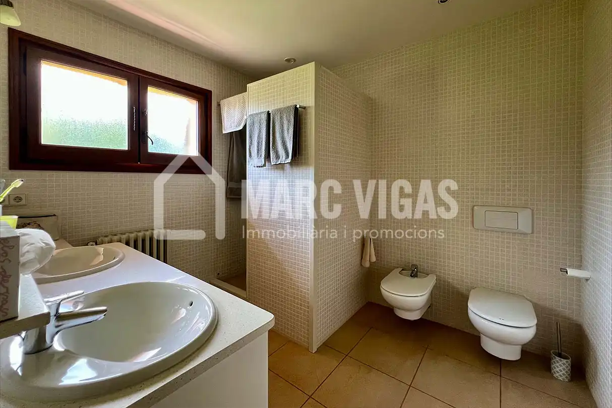 Baño de Casa o chalet en venta en Viladrau con Aire acondicionado, Calefacción y Jardín privado