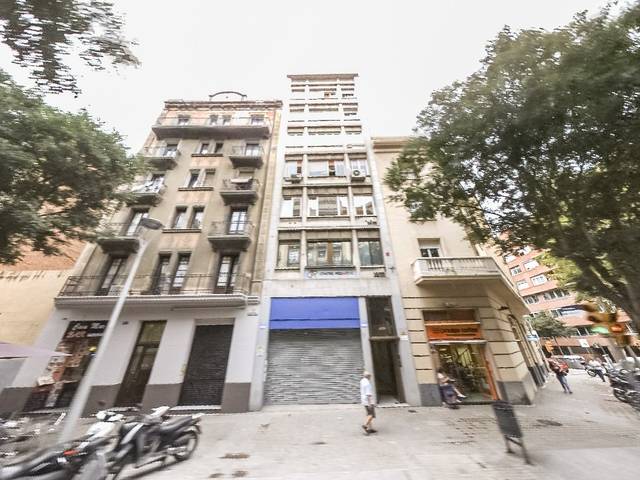 Local comercial en Venta en Carrer de Còrsega, 516 en Sagrada Família