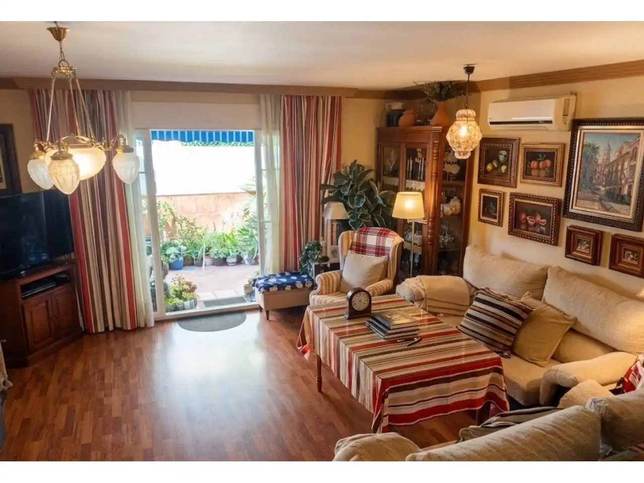 Casa adosada en venta en Camino de Antequera