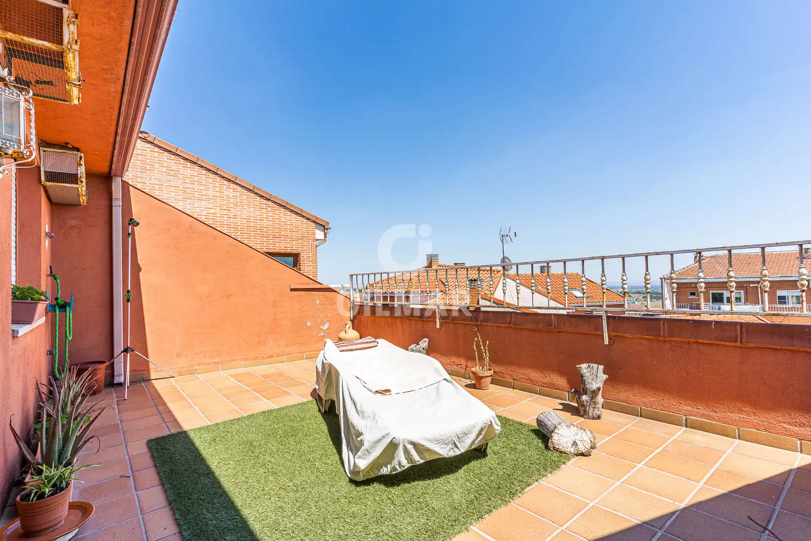 Terraza de Casa adosada en venta en Colmenar Viejo con Calefacción y Jardín privado
