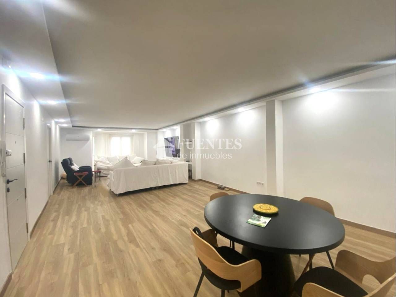 Flat for sale in Barrio del Centro