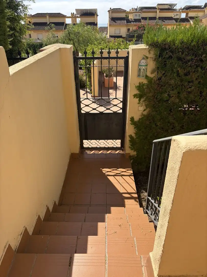 Balcony of Detached homes for sale in Milla de Oro