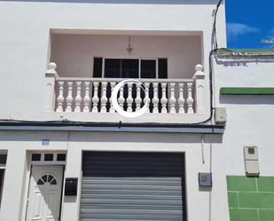 Exterior view of Single-family semi-detached for sale in San Cristóbal de la Laguna  with Terrace