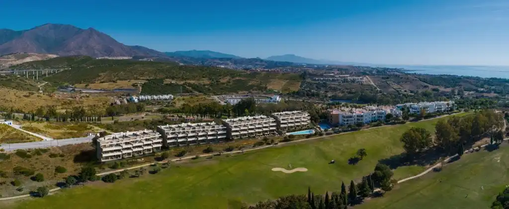 Apartamento con piscina en venta en Estepona Pueblo, imagen 17