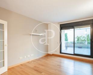 Bedroom of Flat to rent in  Madrid Capital  with Air Conditioner, Heating and Private garden