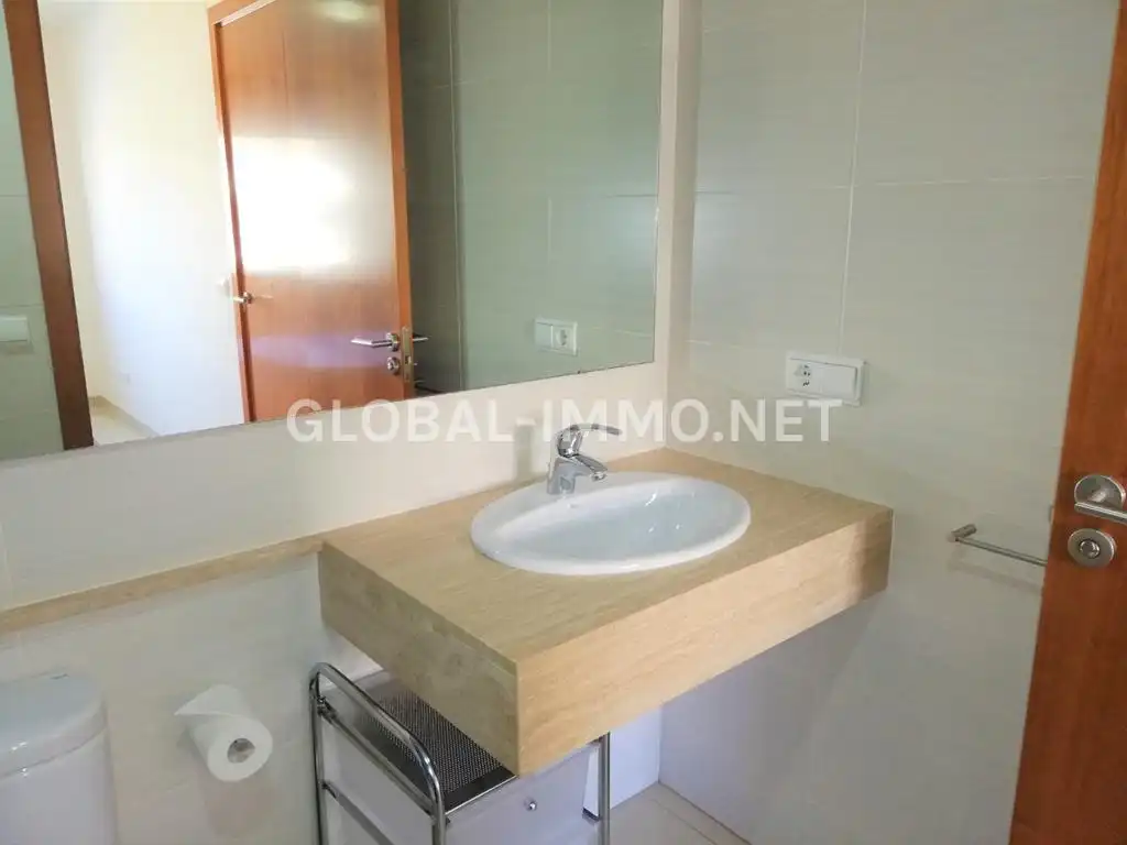 Bany de Apartament en venda en Roses amb Aire condicionat, Calefacció i Terrassa