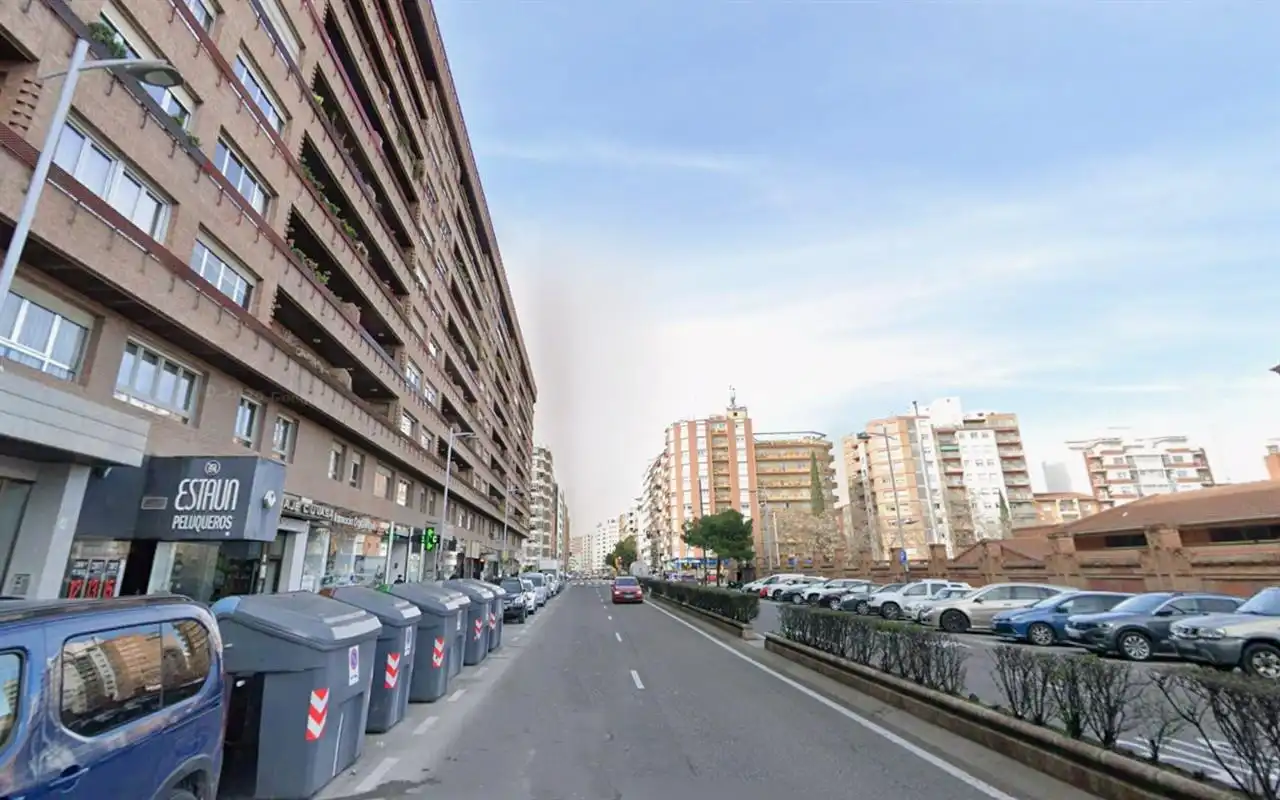 Vista exterior de Piso en venta en Zaragoza