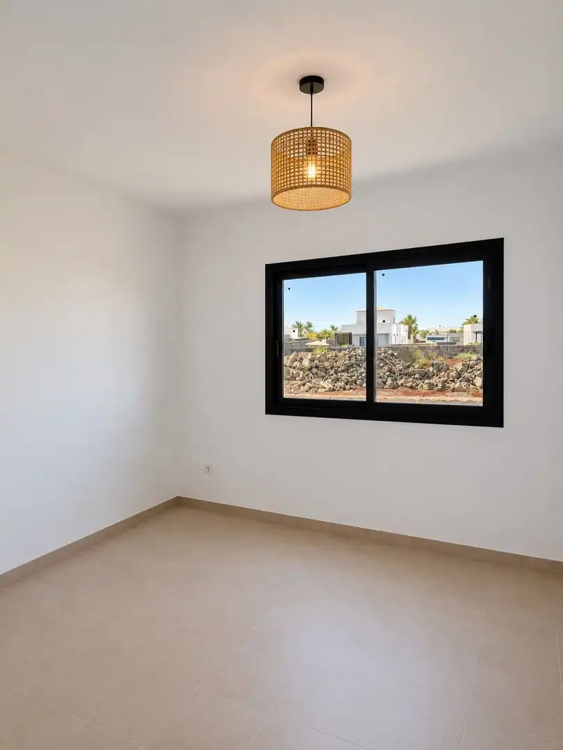Dormitori de Casa o xalet en venda en La Oliva