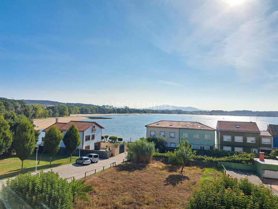 Apartment for sale in Boiro  with Terrace, Storage room and Furnished