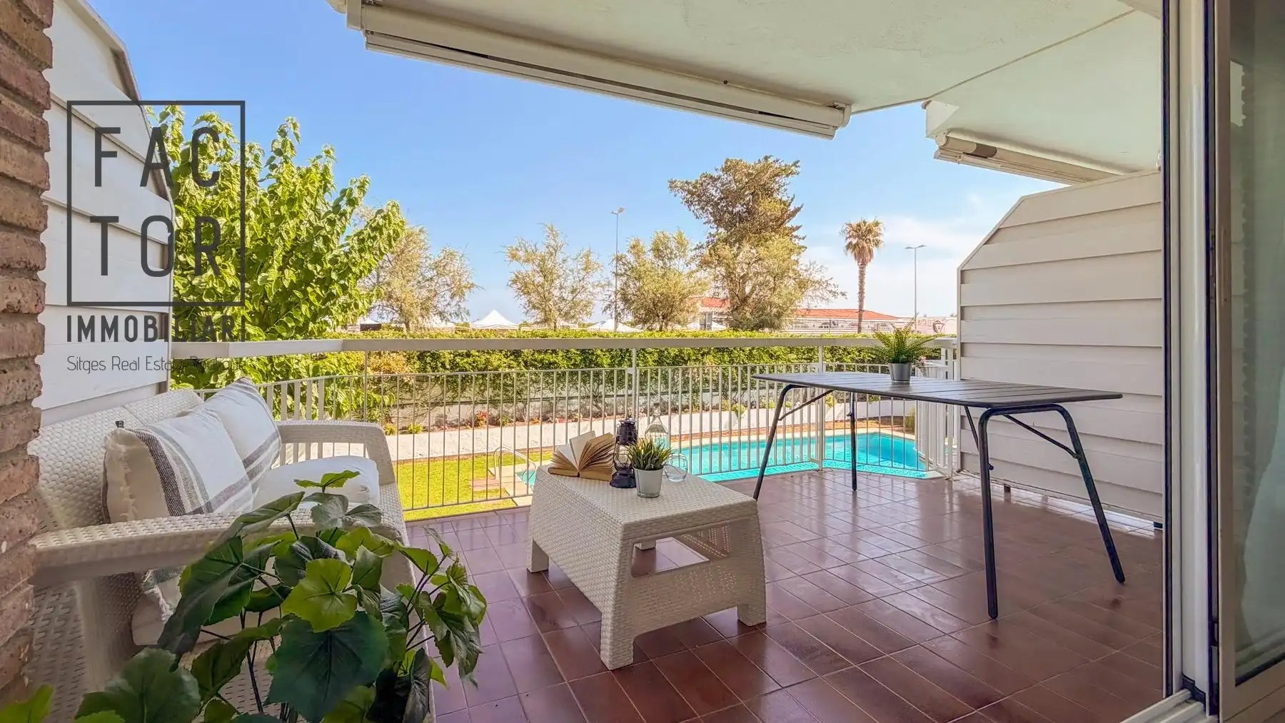 Terrace of Flat for sale in Sitges  with Heating, Private garden and Terrace
