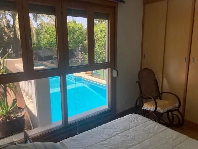 Piscina de Casa o xalet en venda en Roquetas de Mar amb Aire condicionat, Calefacció i Jardí privat