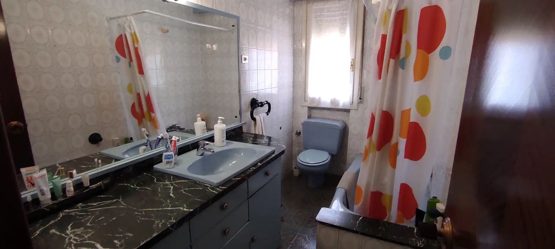 Bathroom of Houses for sale in Valle de Trápaga-Trapagaran  with Heating, Terrace and Storage room