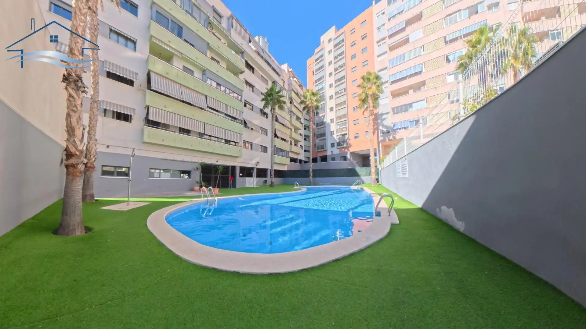 Vista exterior de Pis en venda en Alicante / Alacant amb Aire condicionat, Traster i Forn