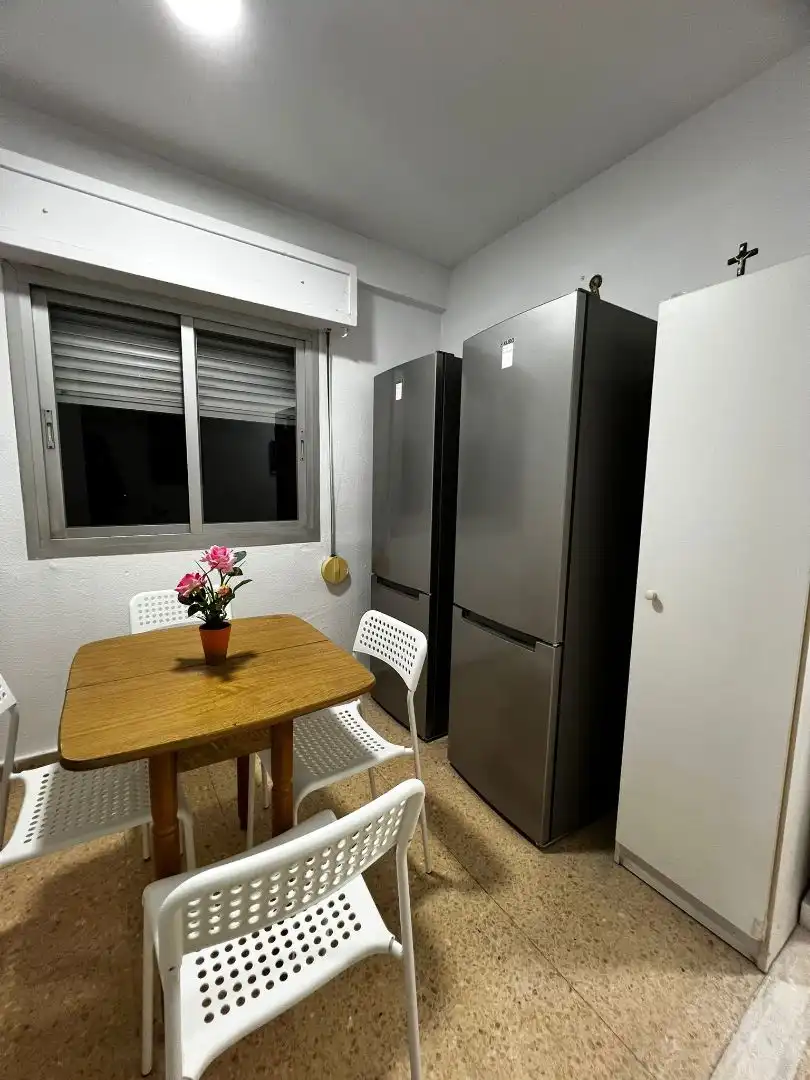 Kitchen of Flat for share in Rascanya