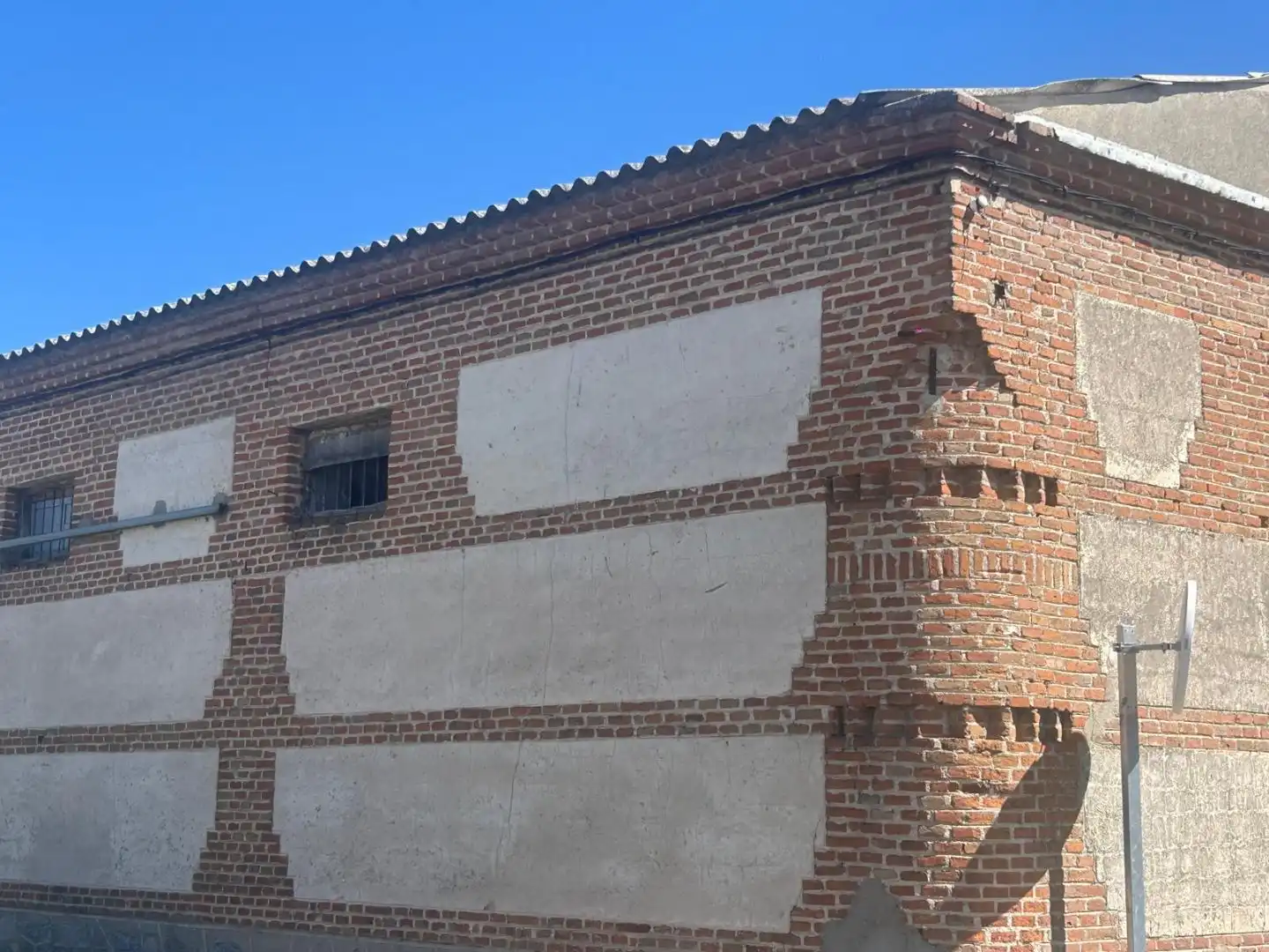 Exterior view of Storage room for sale in Crespos, Ávila