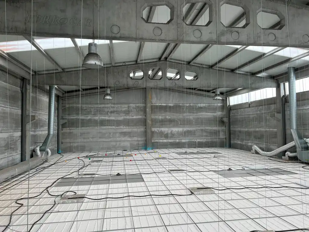 Nau industrial de lloguer en Oroso amb Calefacció