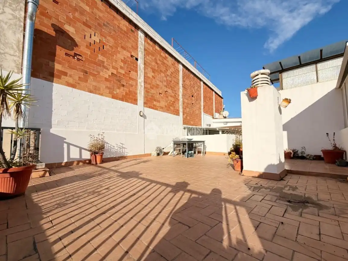 Flat with terrace for sale in Marianao, imagen 3