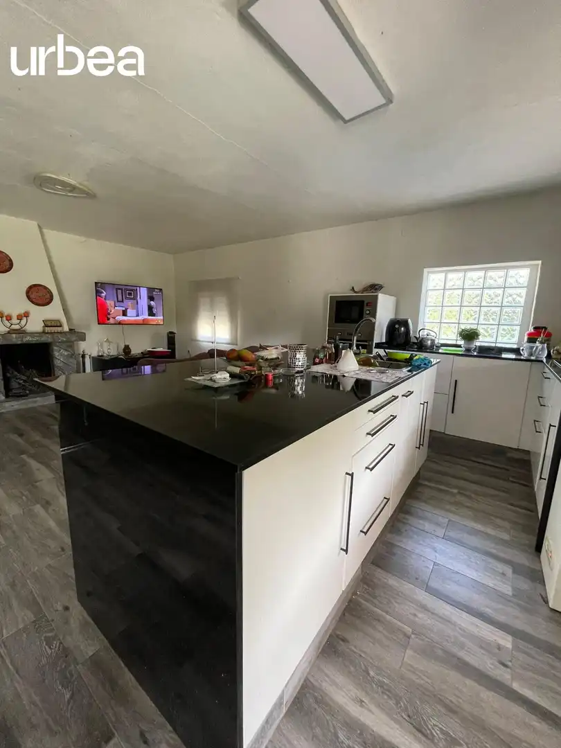Cocina de Finca rústica de alquiler en Málaga con Calefacción, Jardín privado y Terraza