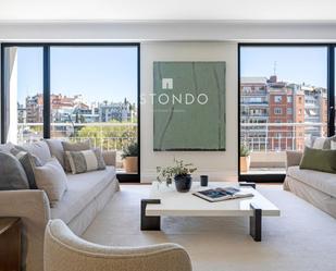 Living room of Flat for sale in  Madrid Capital  with Terrace