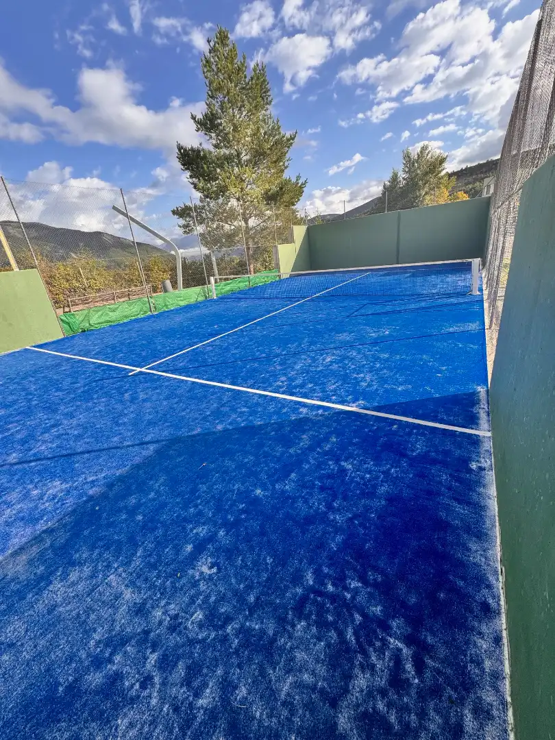 Piscina de Piso en venta en Sabiñánigo con Calefacción, Terraza y Trastero