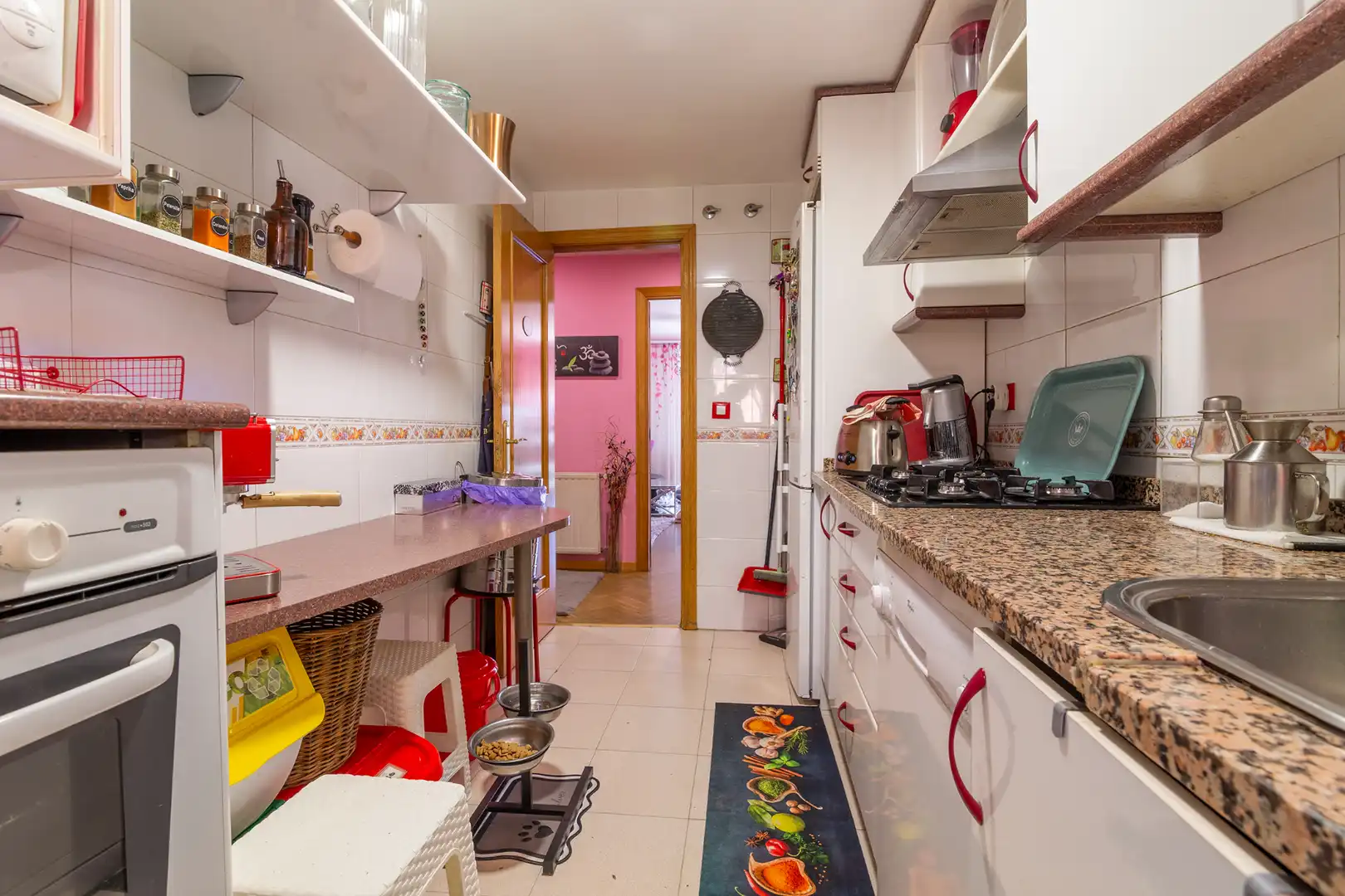Kitchen of Ground floor for sale in Alcorcón  with Heating, Private garden and Parquet flooring