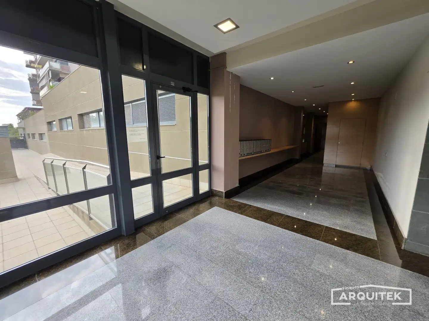 Pis en venda en Lleida amb Aire condicionat, Calefacció i Jardí privat