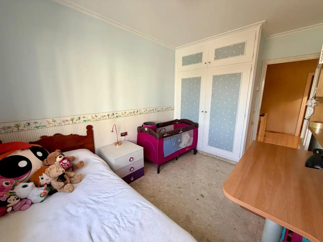 Dormitori de Casa o xalet en venda en Montcada i Reixac amb Aire condicionat, Calefacció i Terrassa