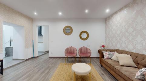 Foto 2 von Erdgeschoss zum Verkauf in Barrio de Uribarri, Bilbao