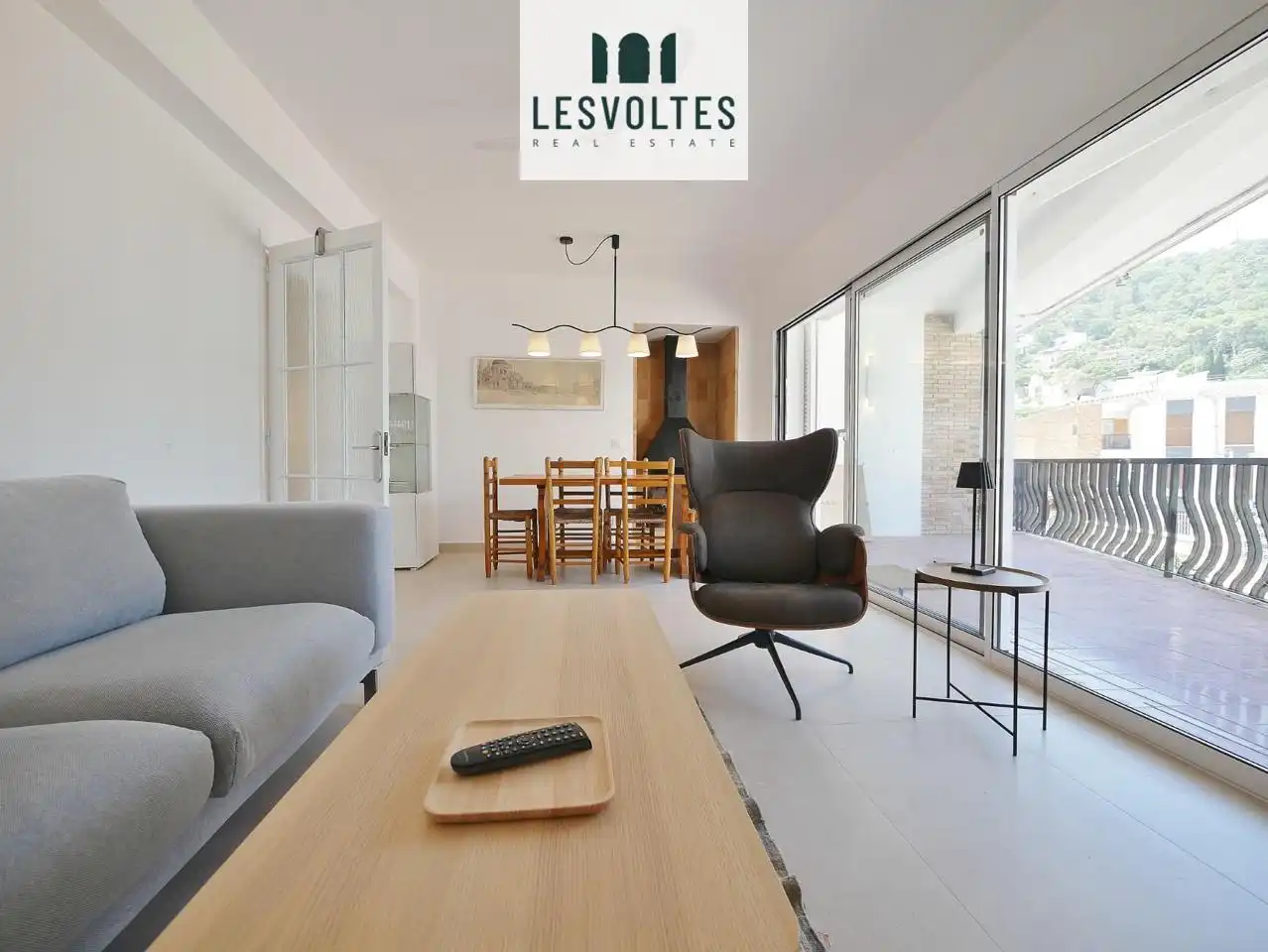 Sala de estar de Piso de alquiler en Palafrugell con Calefacción, Terraza y Amueblado