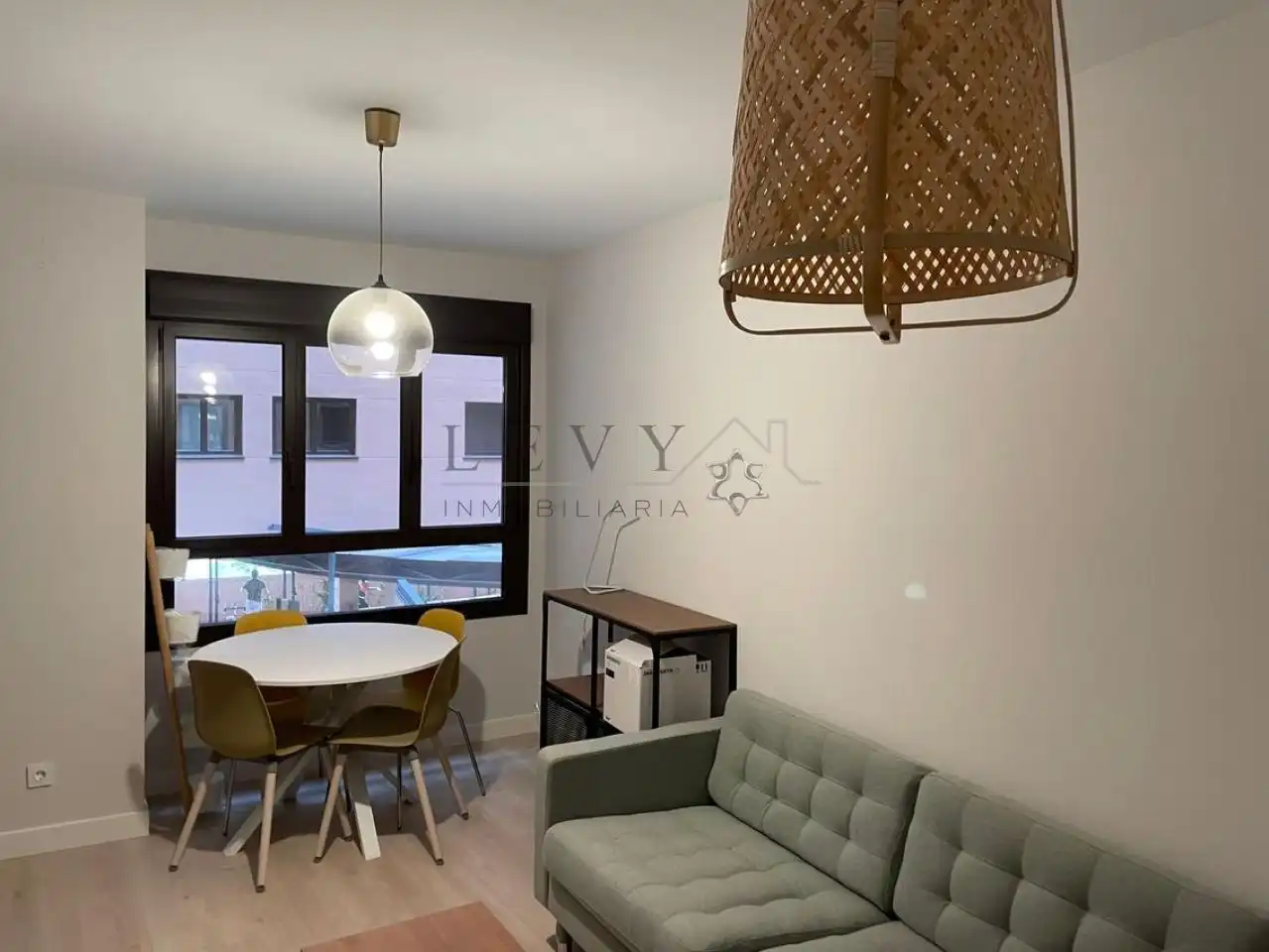 Sala de estar de Piso en venta en Málaga con Calefacción, Trastero y Piscina