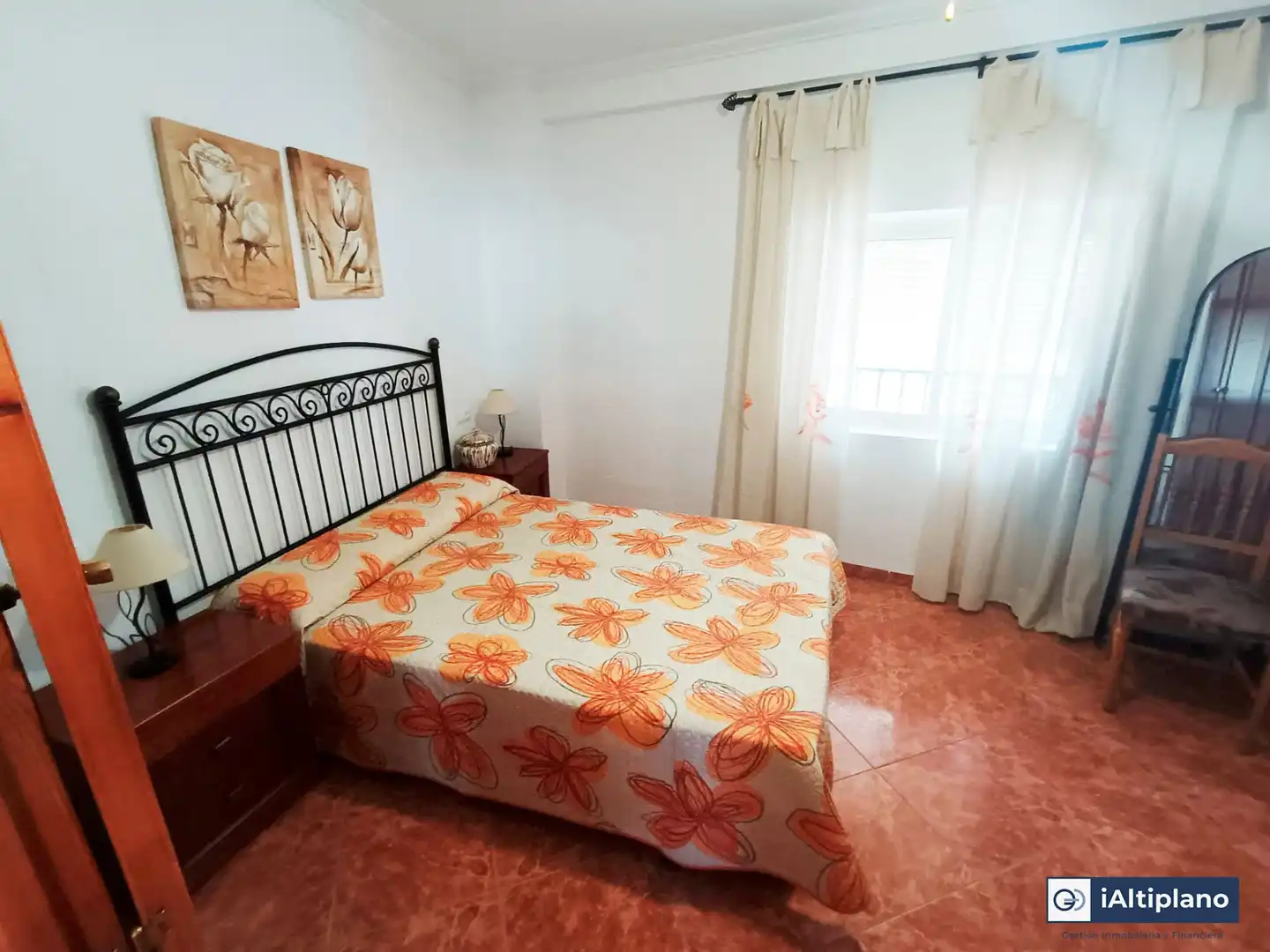 Casa pareada con terraza en venta en Baza, imagen 8