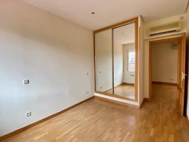 Piso con terraza en alquiler en Chamartín, imagen 4