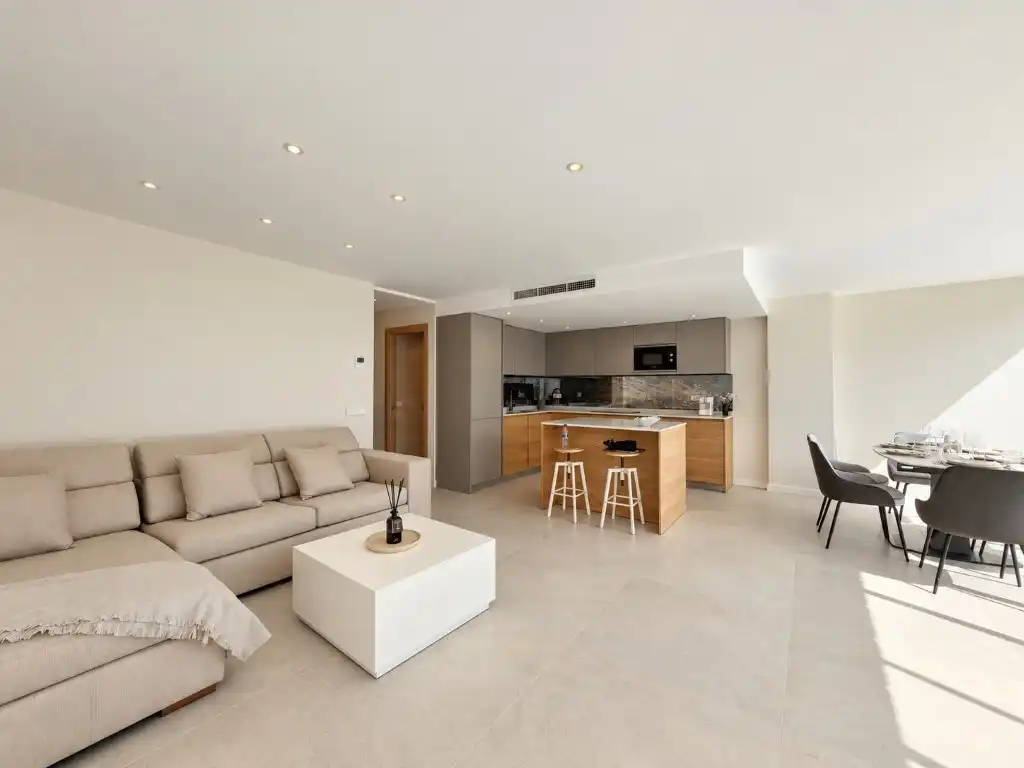 Apartamento con piscina en venta en Portals Nous, imagen 3