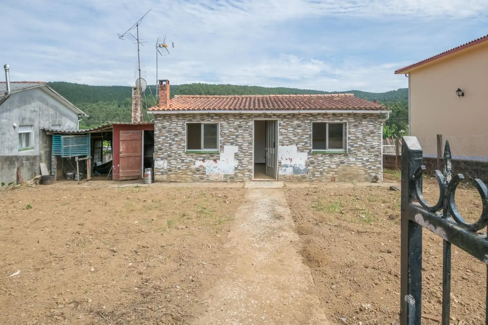 Vista exterior de Finca rústica en venta en Abegondo con Jardín privado y Trastero