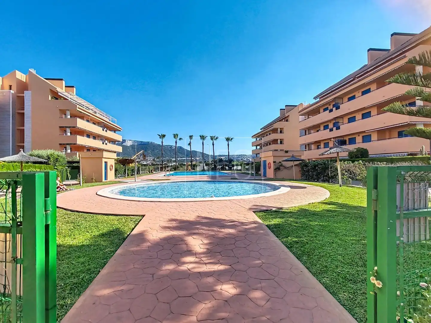 Swimming pool of Attic for sale in Dénia  with Air Conditioner, Heating and Private garden