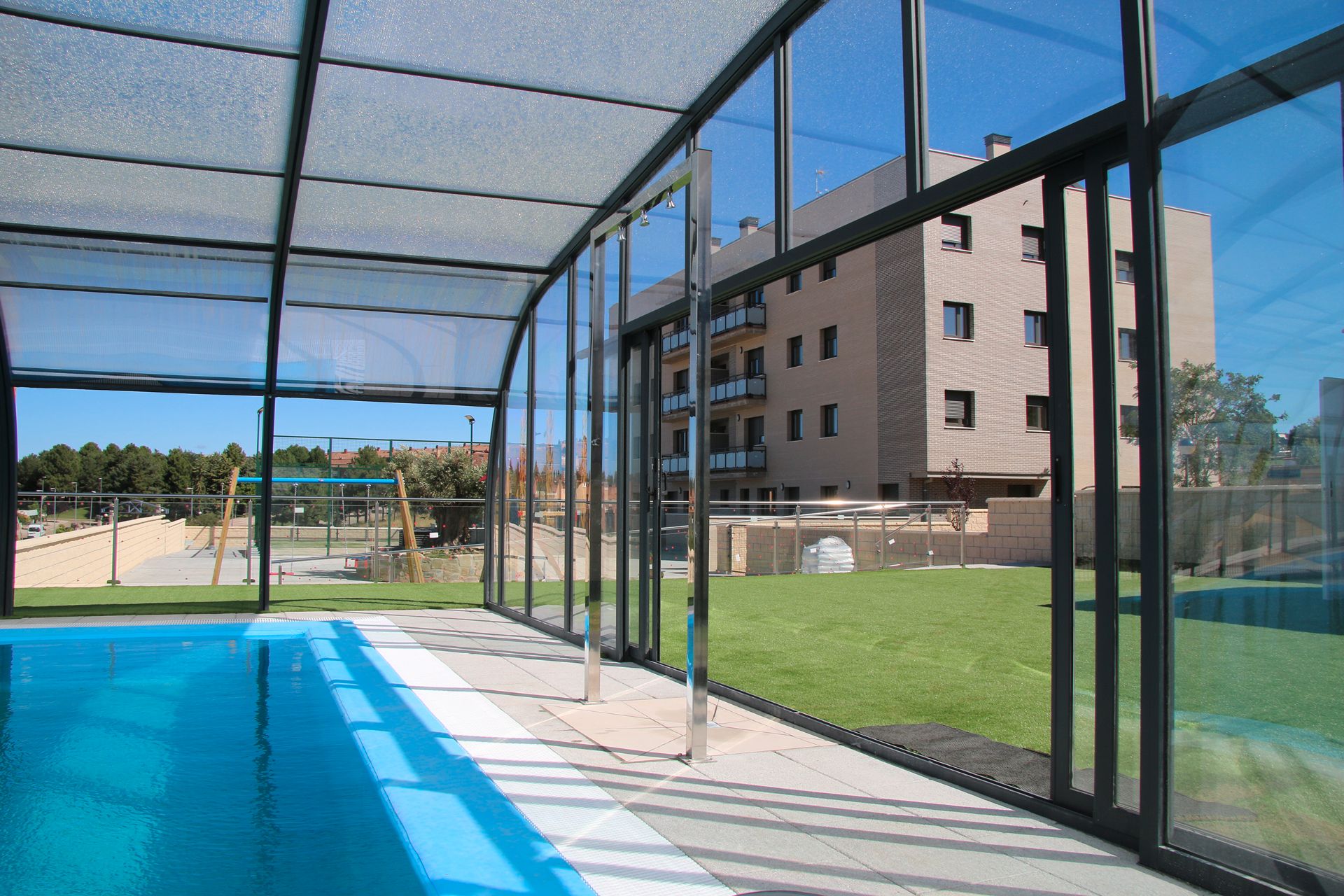 Swimming pool of Flat for sale in Golmayo