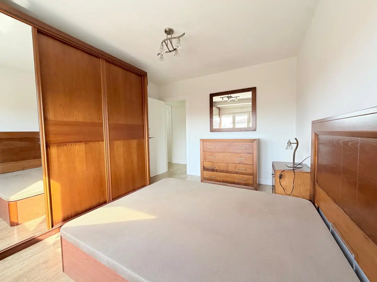 Habitación de Piso en venta en Avilés con Terraza y Amueblado